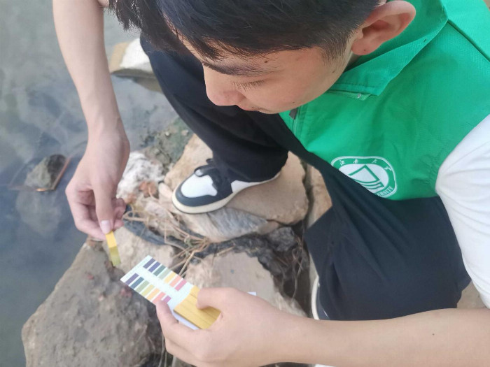 青 山绿水,“河”我守护|江南大学“河”你守绿实践团筑梦绿色新篇章